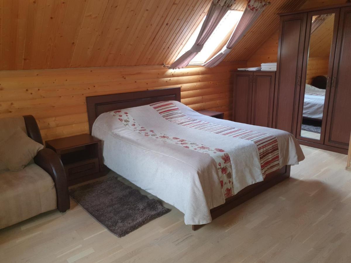 Chalet 888 Cottages ปาเลียนิทซยา ภายนอก รูปภาพ