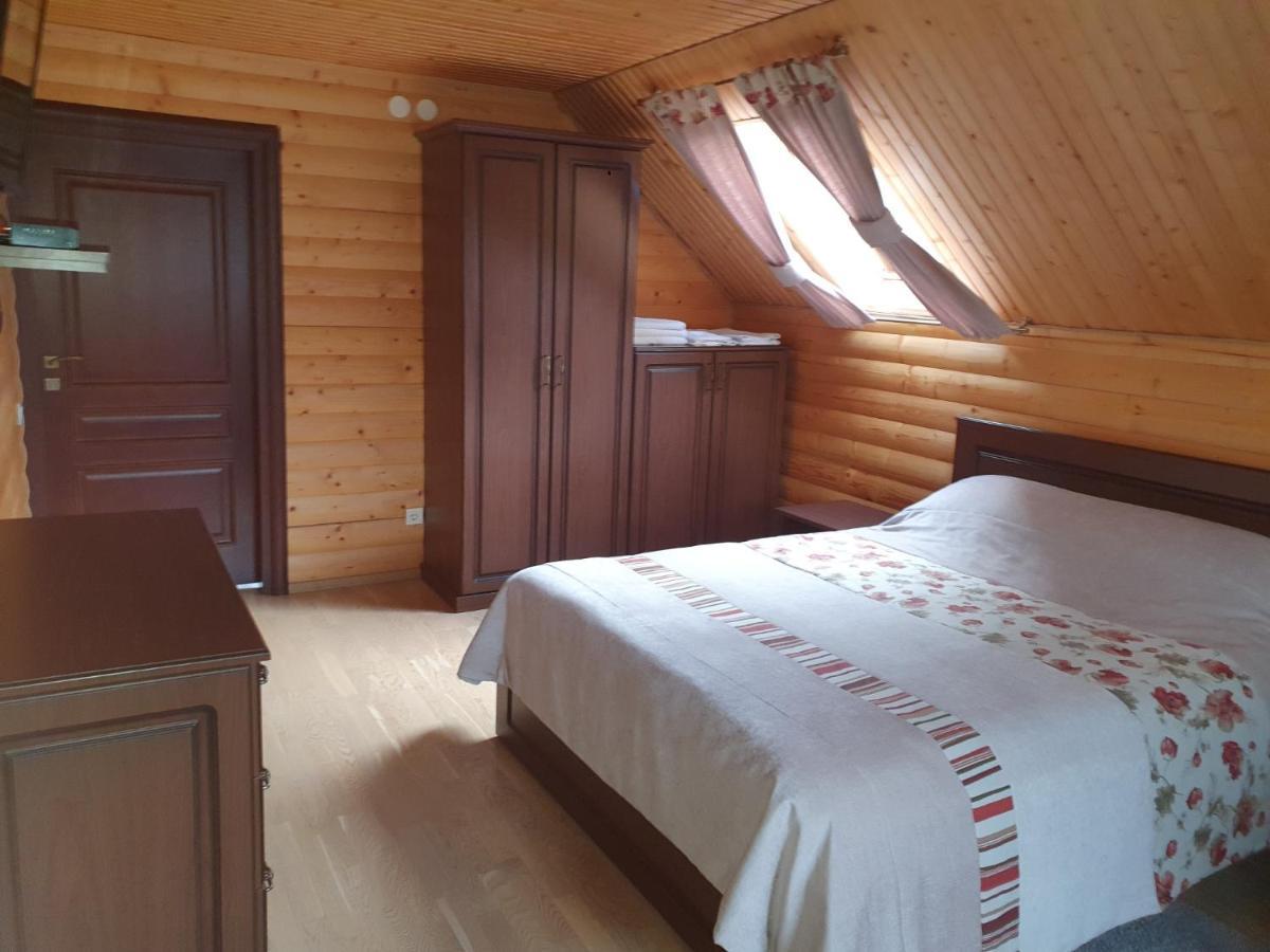 Chalet 888 Cottages ปาเลียนิทซยา ภายนอก รูปภาพ