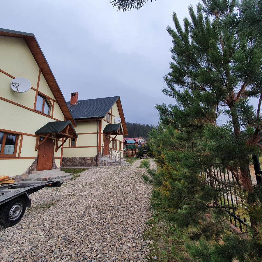 Chalet 888 Cottages ปาเลียนิทซยา ภายนอก รูปภาพ