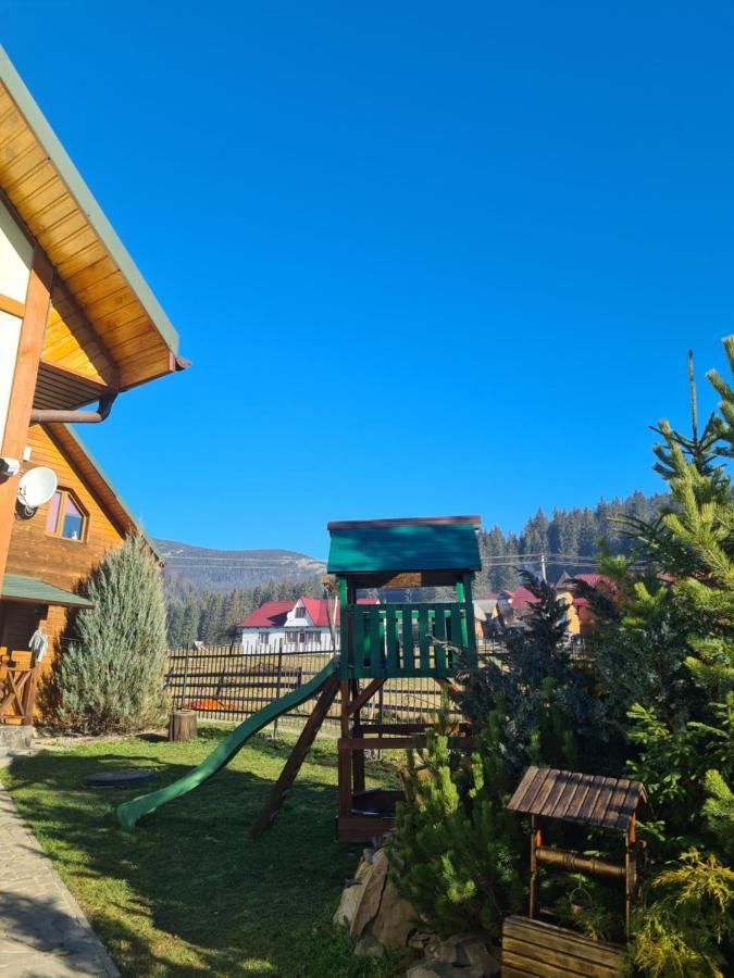 Chalet 888 Cottages ปาเลียนิทซยา ภายนอก รูปภาพ