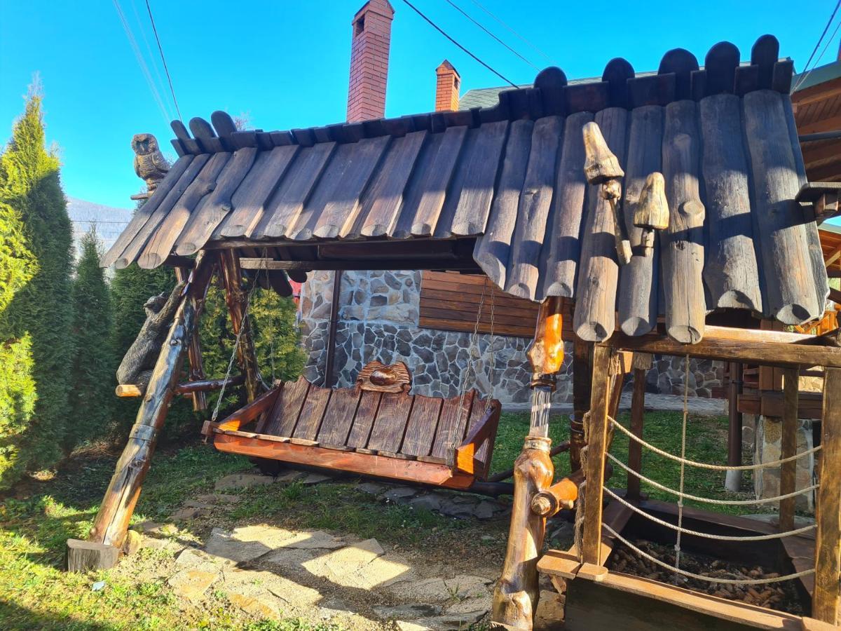 Chalet 888 Cottages ปาเลียนิทซยา ภายนอก รูปภาพ